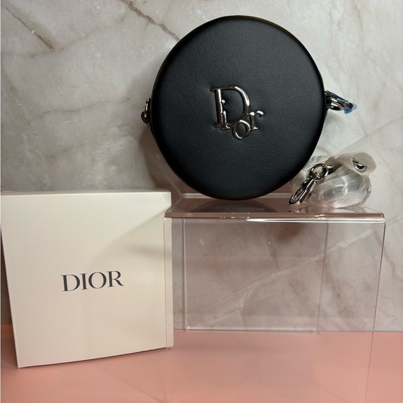 Dior Handbags - Brand New Dior Black Round Vanity Leather Bag with straps. 5x5
